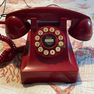 Super secret red phone ☎️😁